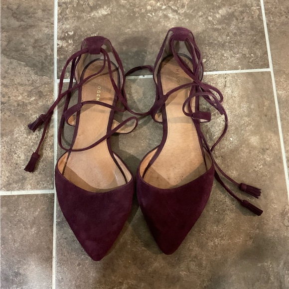 Halogen Suede Crisscross Strappy Sandal Flats Burgundy Size 8 - Picture 1 of 3